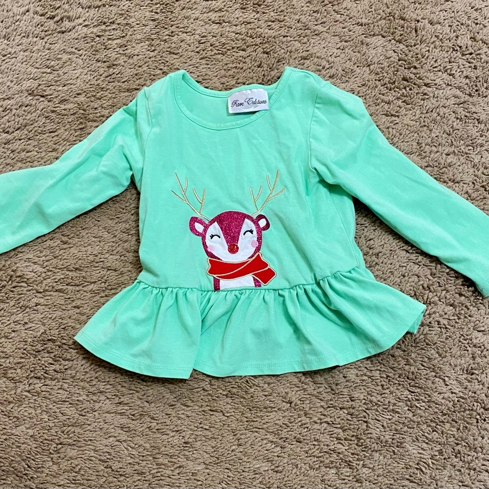 Rare Editions Mint Long Sleeve Top with Reindeer